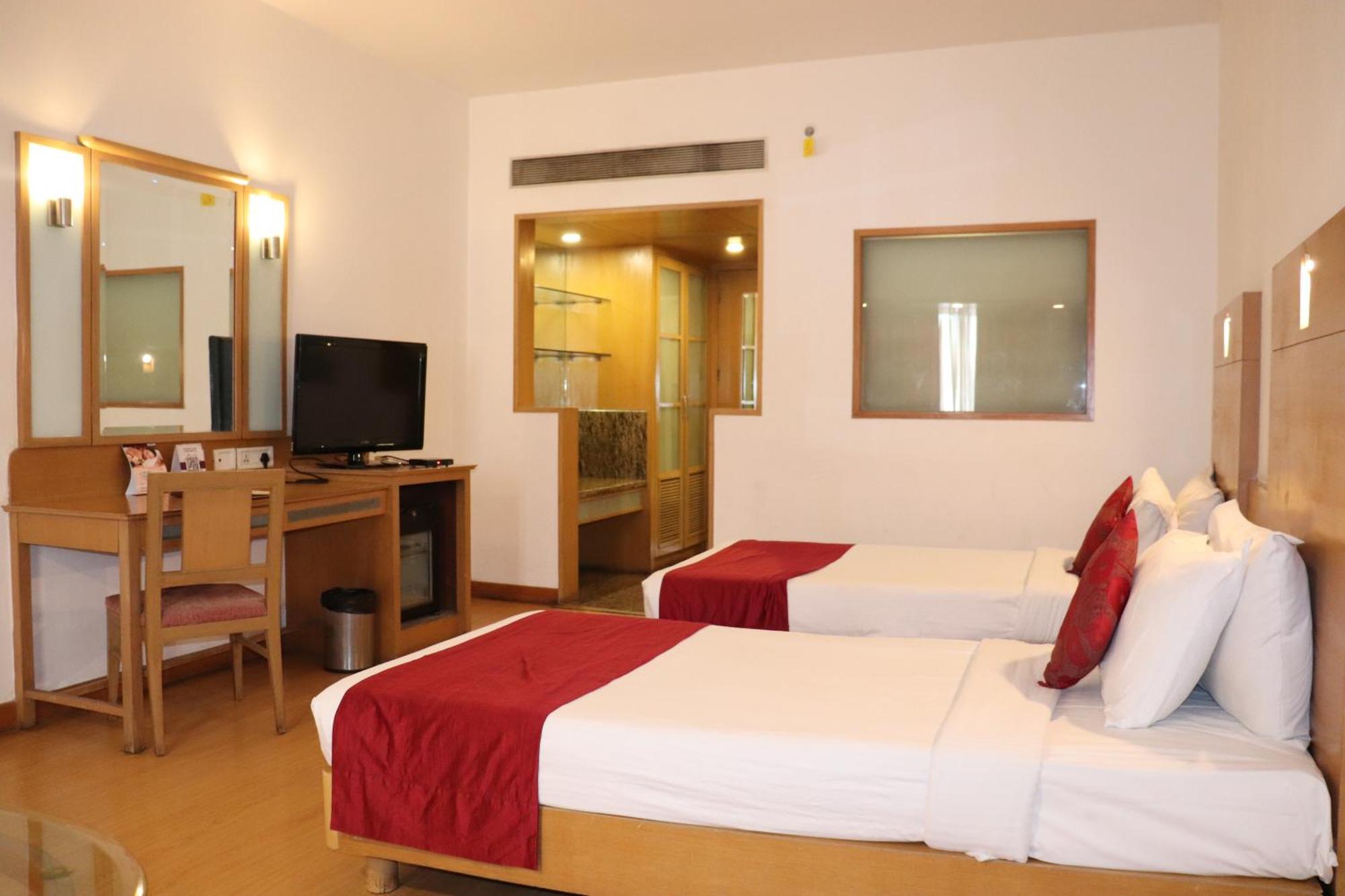 Vits Aurangabad Hotel ภายนอก รูปภาพ