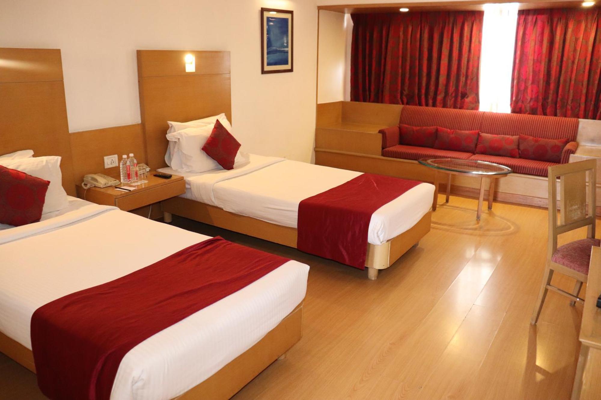 Vits Aurangabad Hotel ภายนอก รูปภาพ