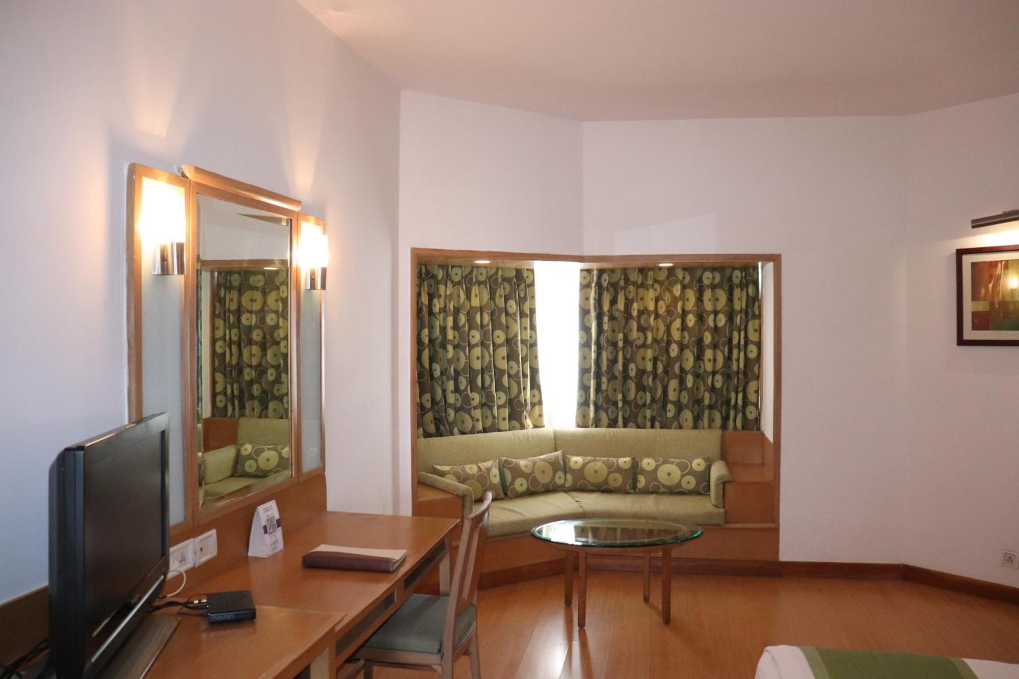 Vits Aurangabad Hotel ภายนอก รูปภาพ