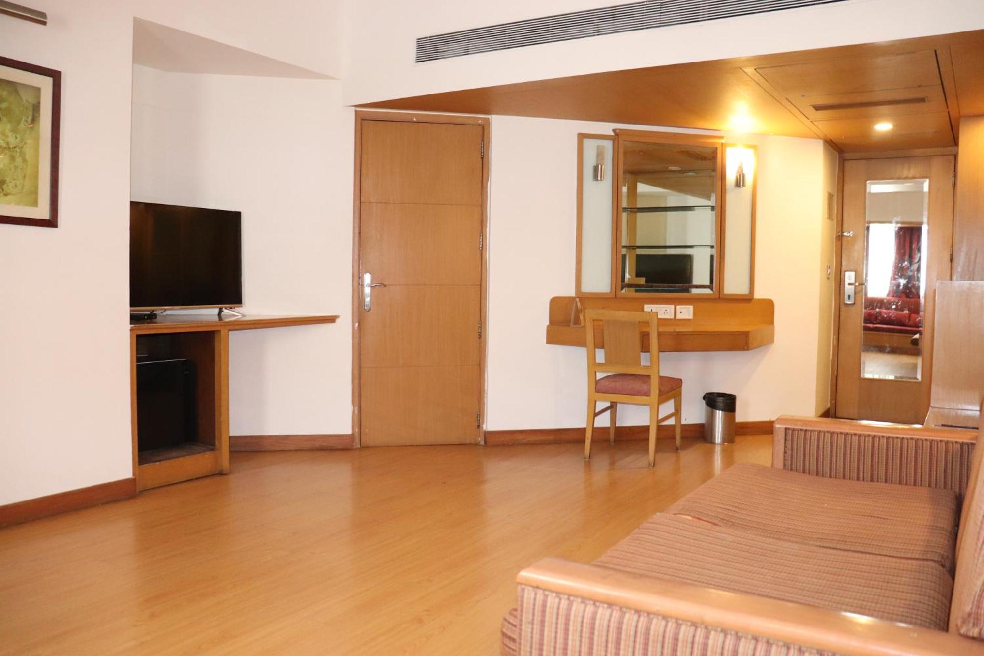 Vits Aurangabad Hotel ภายนอก รูปภาพ