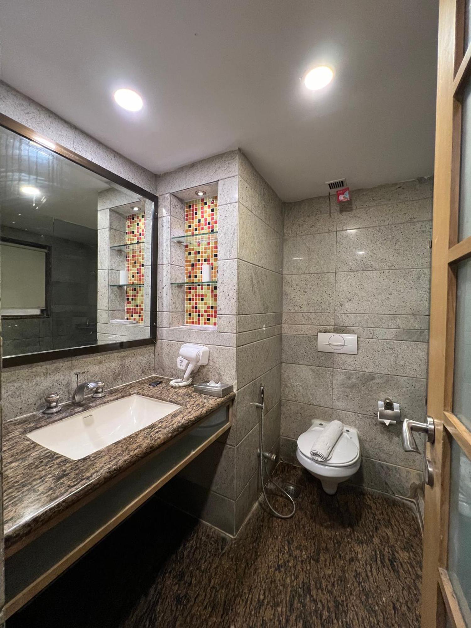 Vits Aurangabad Hotel ภายนอก รูปภาพ