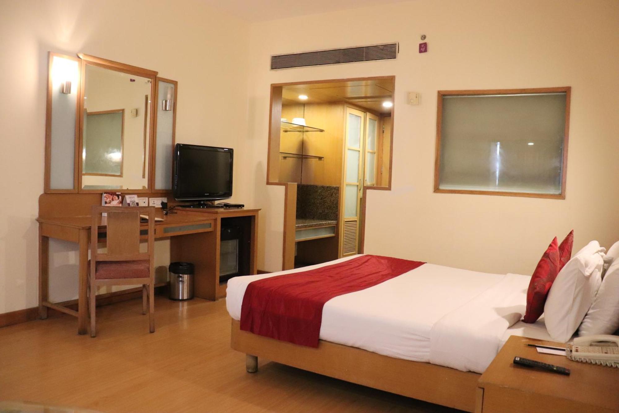 Vits Aurangabad Hotel ภายนอก รูปภาพ