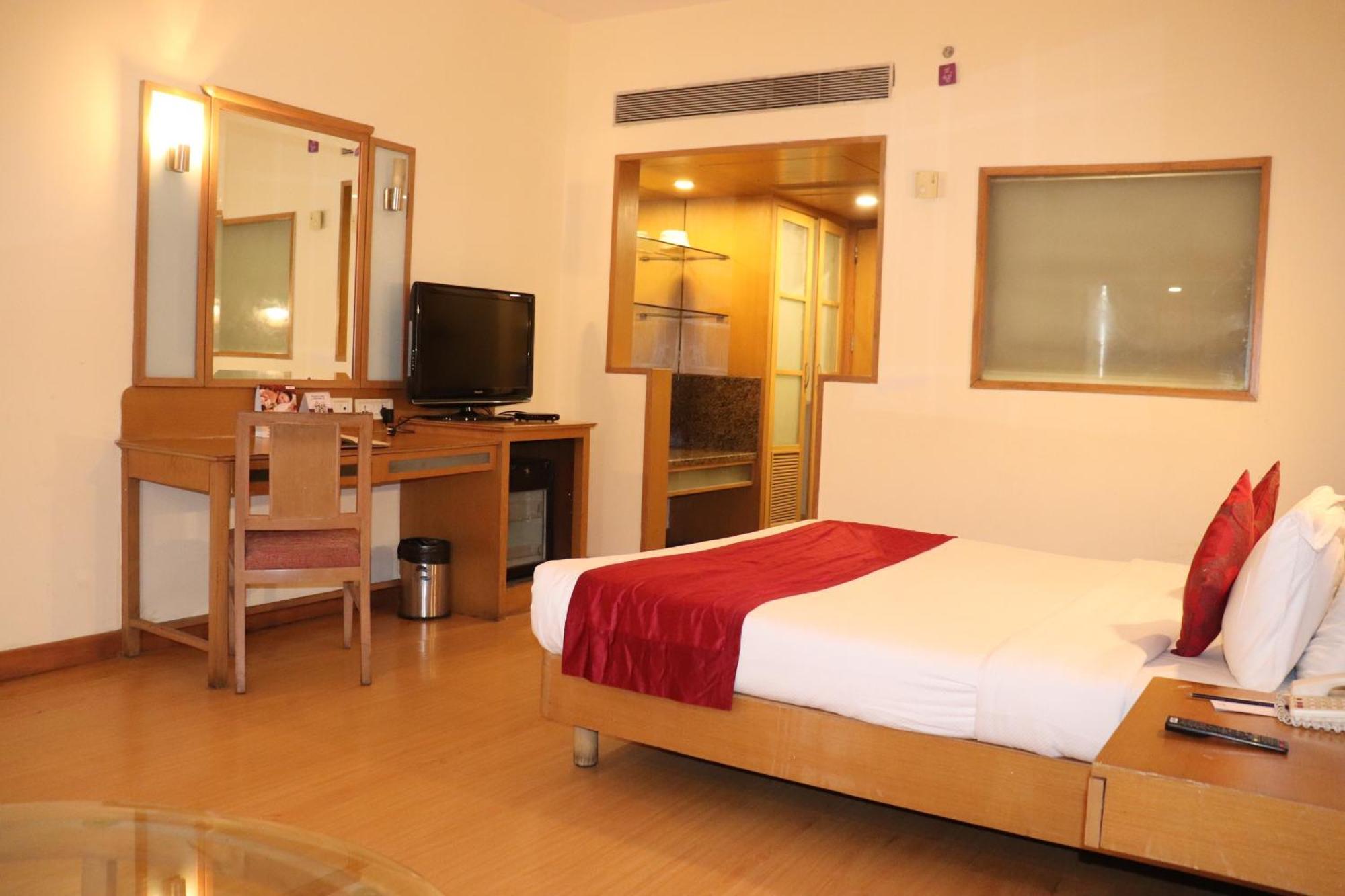 Vits Aurangabad Hotel ภายนอก รูปภาพ