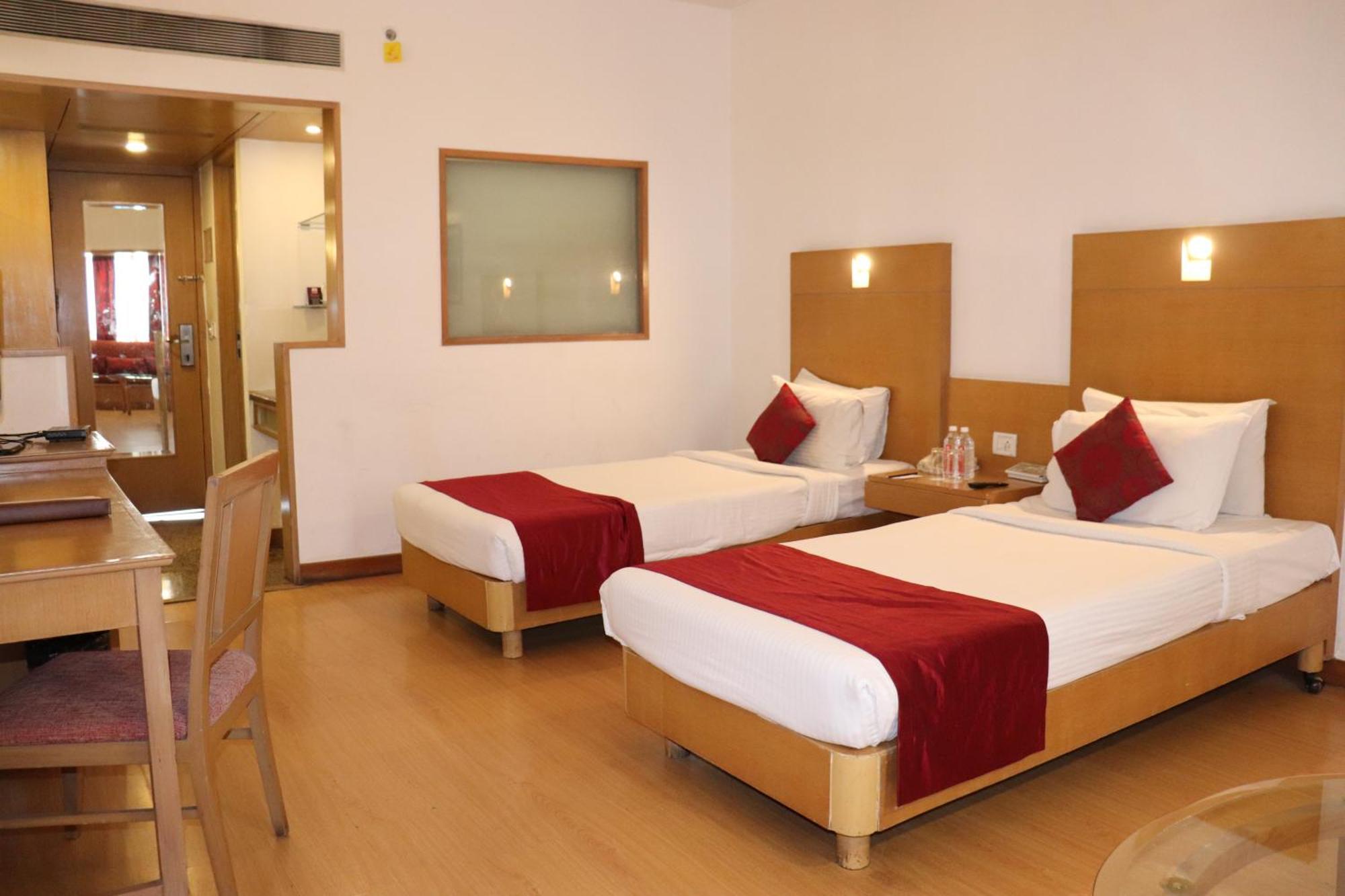 Vits Aurangabad Hotel ภายนอก รูปภาพ