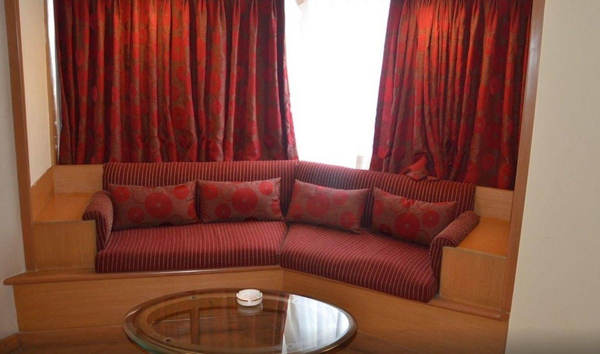 Vits Aurangabad Hotel ภายนอก รูปภาพ