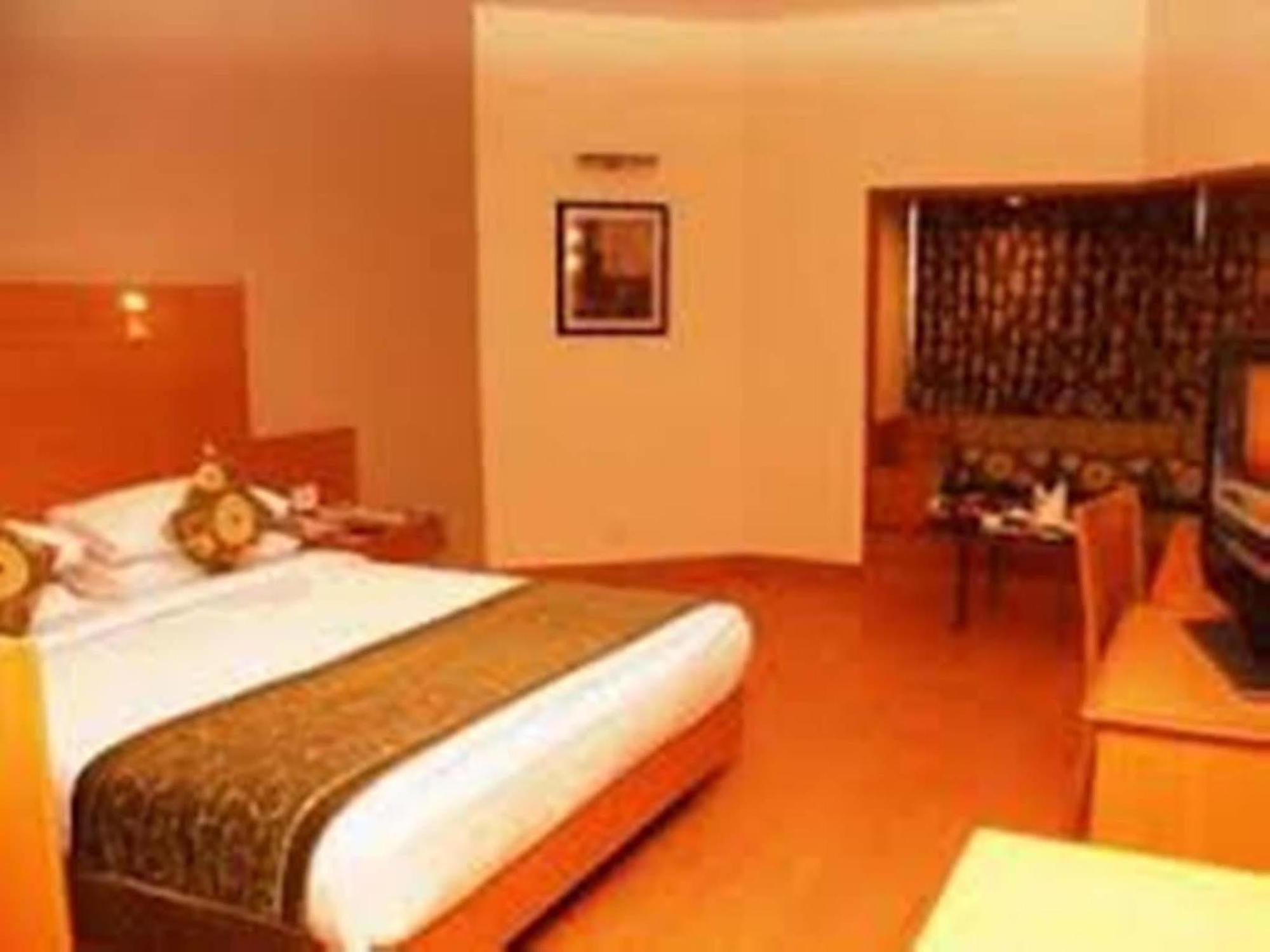 Vits Aurangabad Hotel ภายนอก รูปภาพ
